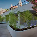 Hotel Golden Life & 4*