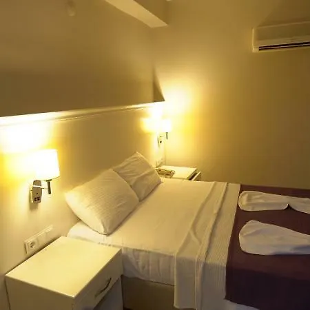 Golden Life & Hotel