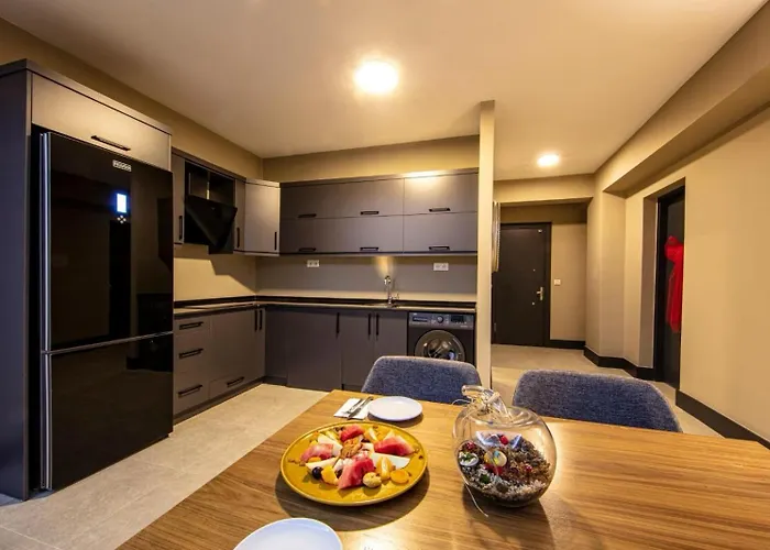 Otel Golden Life & 4*