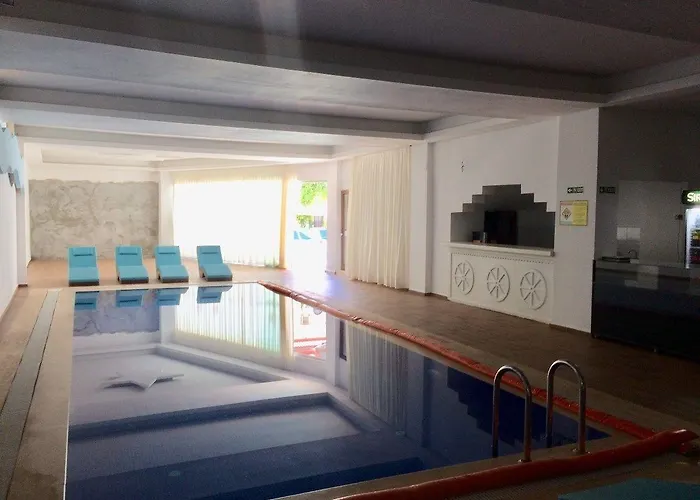 Golden Life & Ölüdeniz