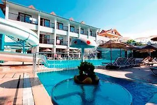 Otel Golden Life &