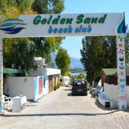 Szálloda Golden Life & 4*