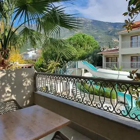 Hotel Golden Life Hotel&spa 4*