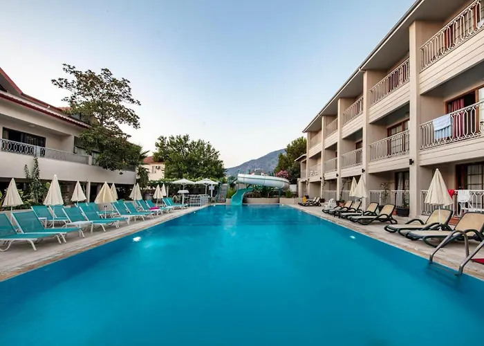 Golden Life & ホテル オルデニズ