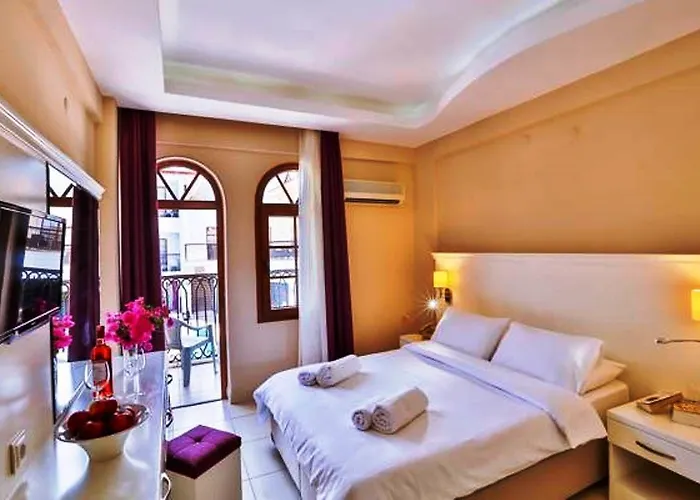 Golden Life & Hotel Ölüdeniz