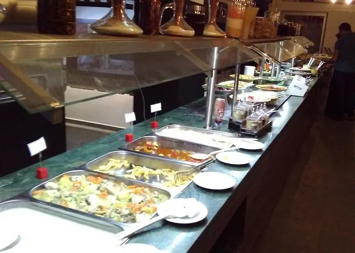 Golden Life & Hotel 4*